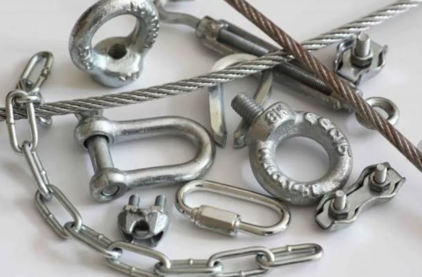 Грузовой крепеж