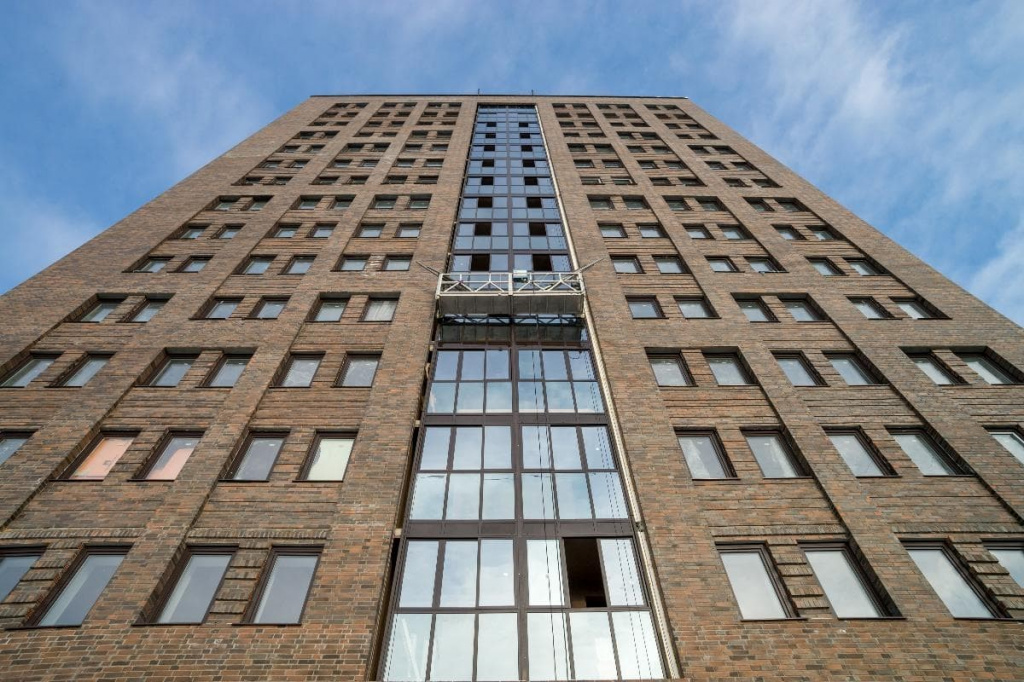 Кирпич Ликолор.jpg Кирпич Ликолор.jpg