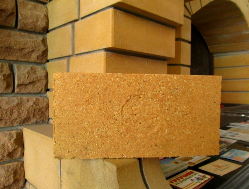 кирпич шамотный1.jpg