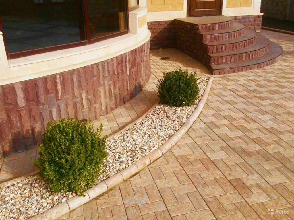 Вибролитая тротуарная плитка.jpg