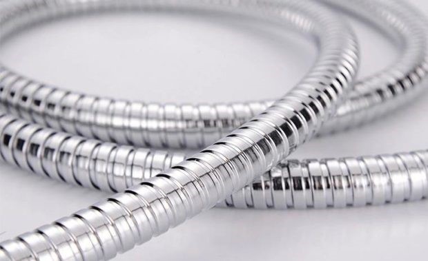 Стойки для душа, шланги, лейки.jpg